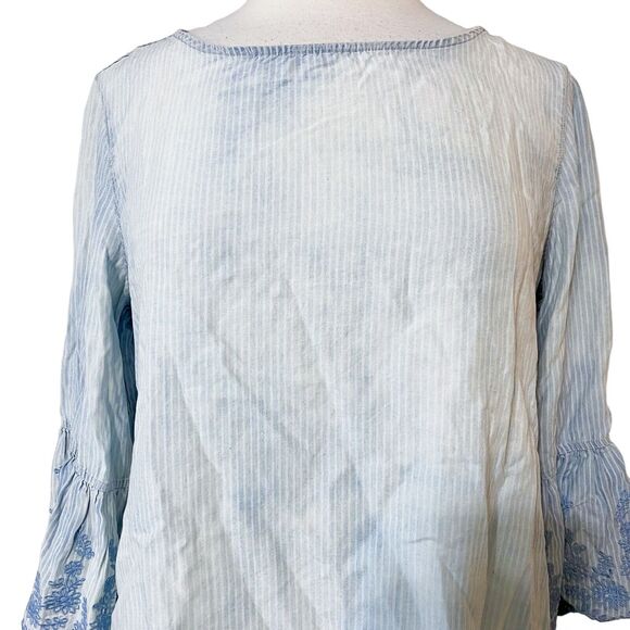 John Mark Anthropologie Shirt Size Small Boho Blue Striped Bell Sleeve - Picture 6 of 10